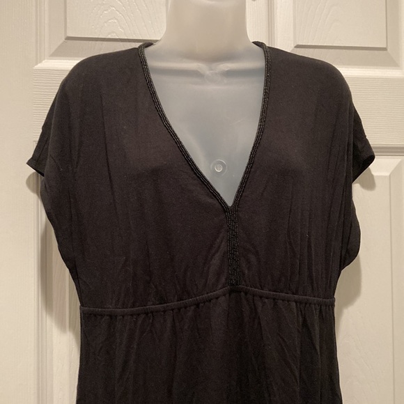 Tommy Bahama black viscose beaded neckline dress, Sz M - Picture 2 of 5